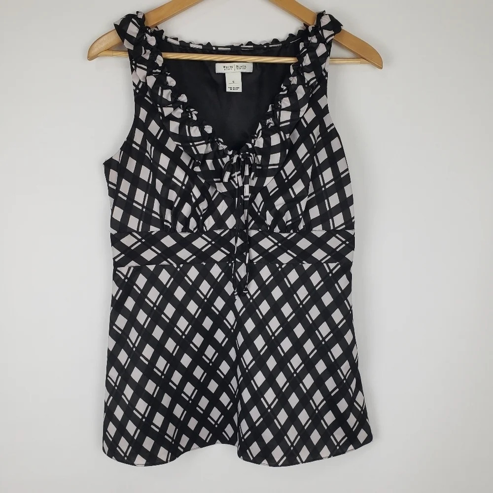 White House Black Market Ruffled Sleeveless Blouse